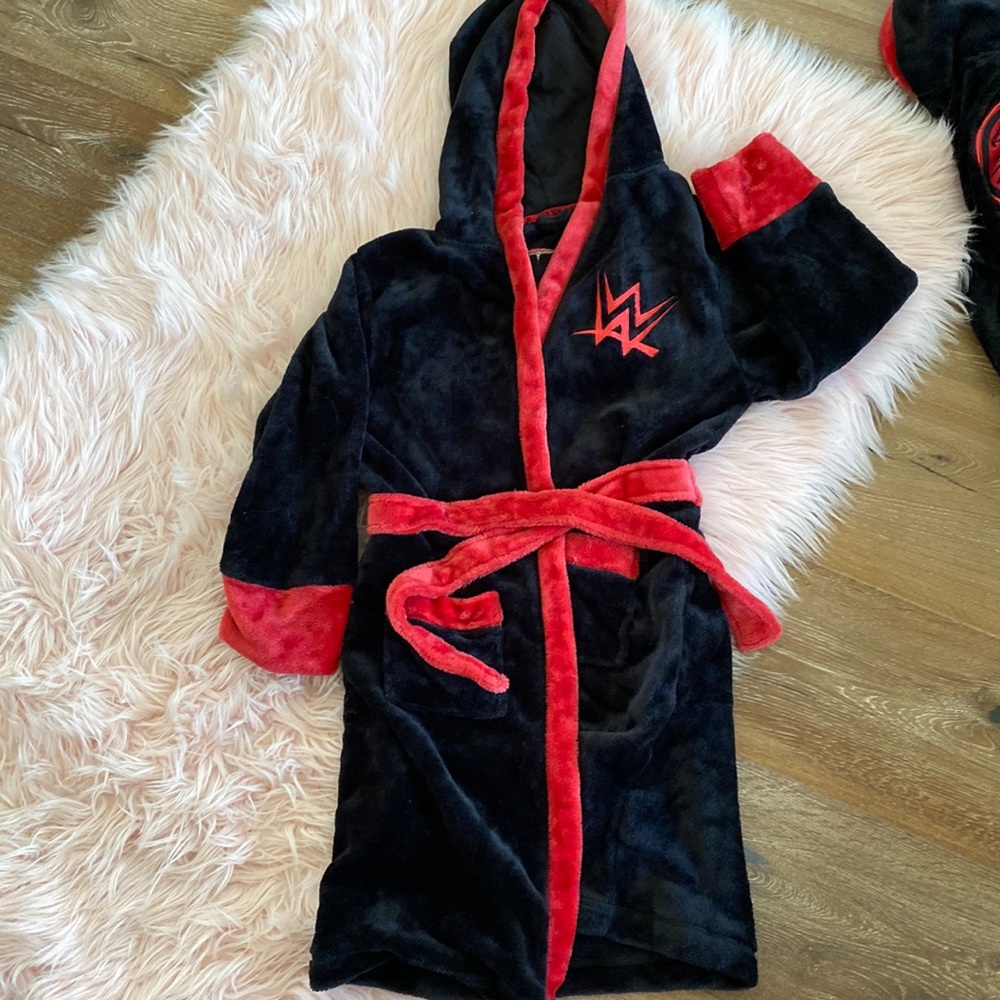 WWE Kids Robe